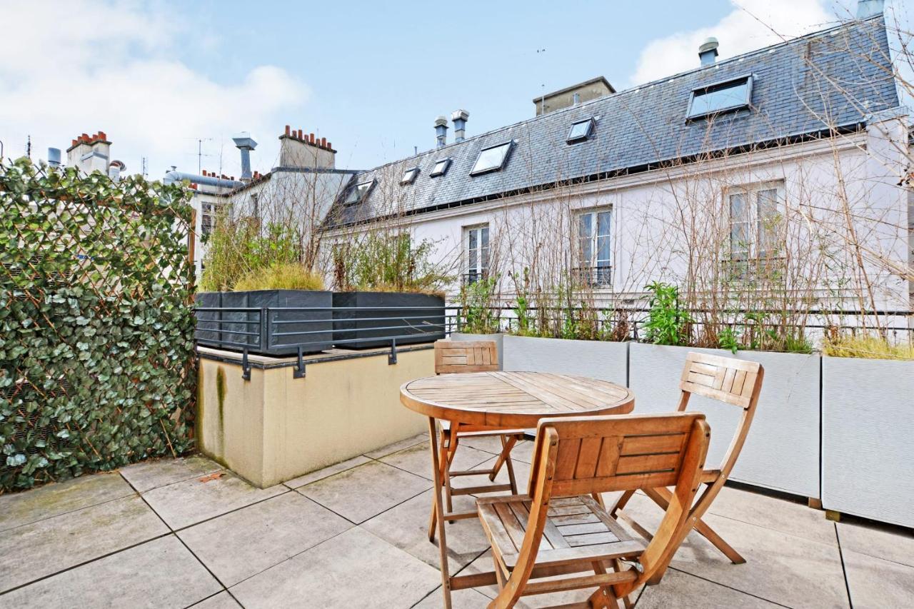 Appartamento Exceptional Triplex With Terrace - Montmartre Parigi Esterno foto